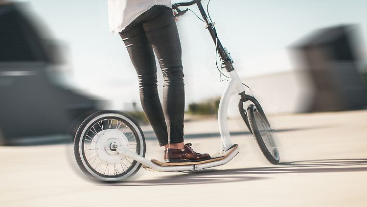 Einmal angeschoben, rollt das Smart Ped wie von selbst.