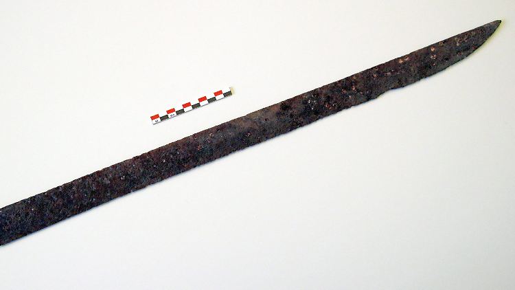 Der Griff ist nicht mehr dran - aber die Klinge ist Archäologen zufolge verhältnismäßig gut erhalten.