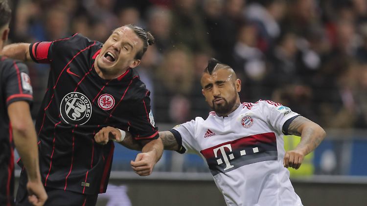 Mit ganz viel Kampfgeist rang Eintracht Frankfurt dem FC Bayern einen Punkt ab.