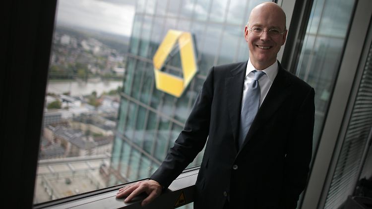"Nach langem und intensivem Nachdenken": Commerzbank-Chef Martin Blessing (Archivbild).