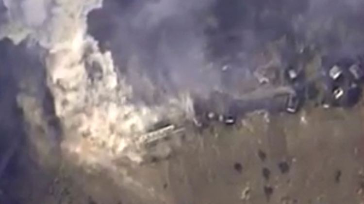 Regelmäßig veröffentlicht Russland Bilder von Luftschlägen in Syrien - hier nach Angaben des Verteidigungsministeriums in der Provinz Aleppo.
