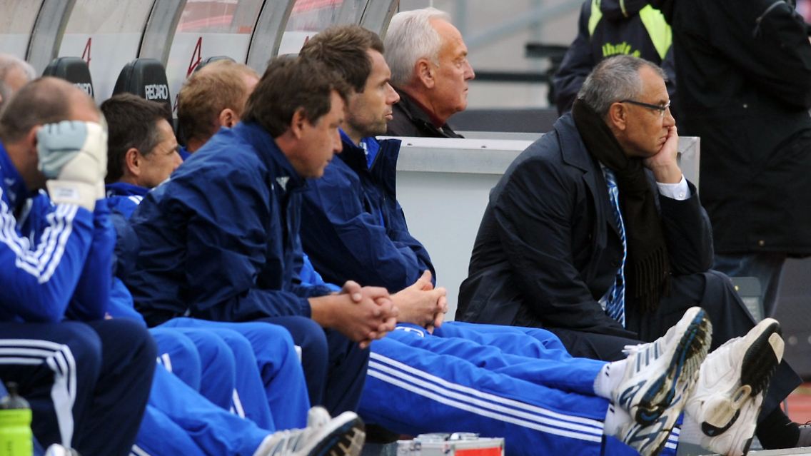 Ratlos und erfolglos: Schalke-Trainer Felix Magath.