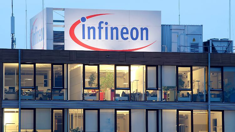 Nach Aussage von Händlern fürchten Infineon-Anleger, dass die Kosten für den Deal zu hoch ausfallen könnten.