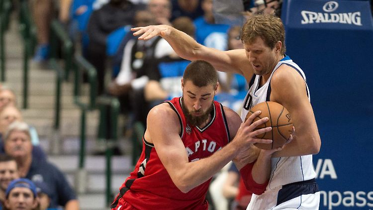 18 Punkte, 7 Rebounds - und am Ende leere Hände: Dirk Nowitzkis team kommt nicht so recht in Fahrt.