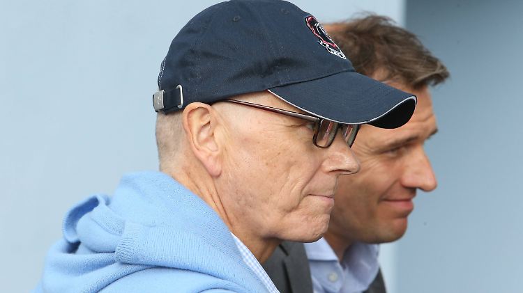 Westerwelle während seiner Erkrankung mit seinem Mann.