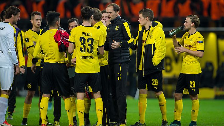 "Ich kann mir vorstellen, dass da am Sonntag noch mehr geht": Thomas Tuchel nach dem Sieg gegen Qäbälä im Kreis seiner Liebsten.