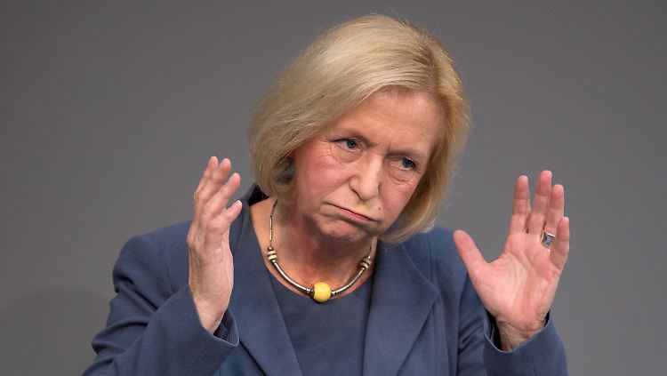 Nun hat das Bundesverfassungsgericht der Bildungsministerin die rote Karte gezeigt.