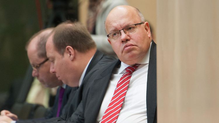 Bei Peter Altmaier, Flüchtlingskoordinator der Bundesregierung, sollen eigentlich alle Informationen zusammenlaufen: Offenbar hat sein Amt aber nichts von de Maizières Vorstoß gewusst. 