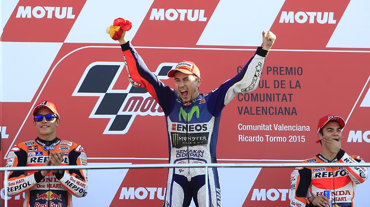 Jorge Lorenzo bejubelt seinen WM-Titel in Valencia.