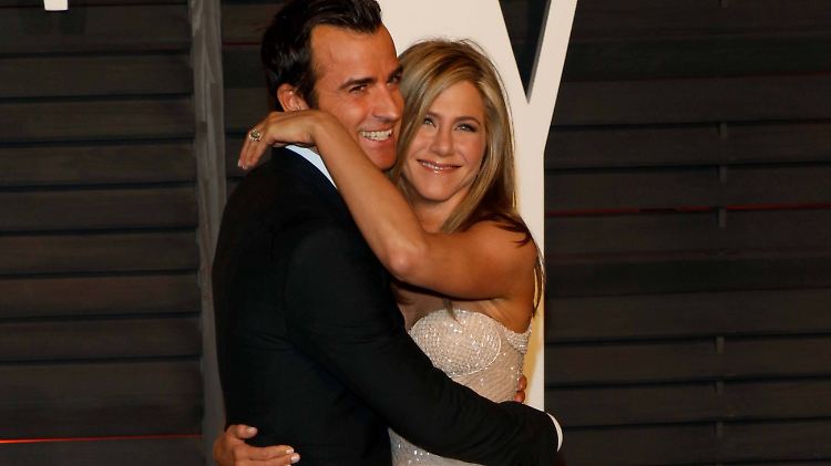 Ehemann Justin Theroux sei durch die Ehe noch leidenschaftlicher geworden. 