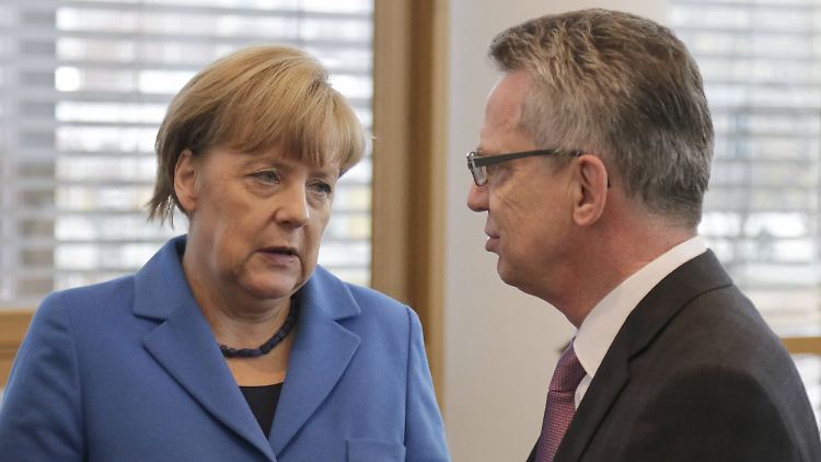 Ein Kurswechsel in der Flüchtlingspolitik soll die Rückkehr zum Dublin-Verfahren trotz allem nicht sein, beteuert die Bundesregierung.