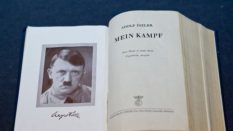 "Mein Kampf" war in Deutschland lange Zeit überhaupt nicht legal zu bekommen.