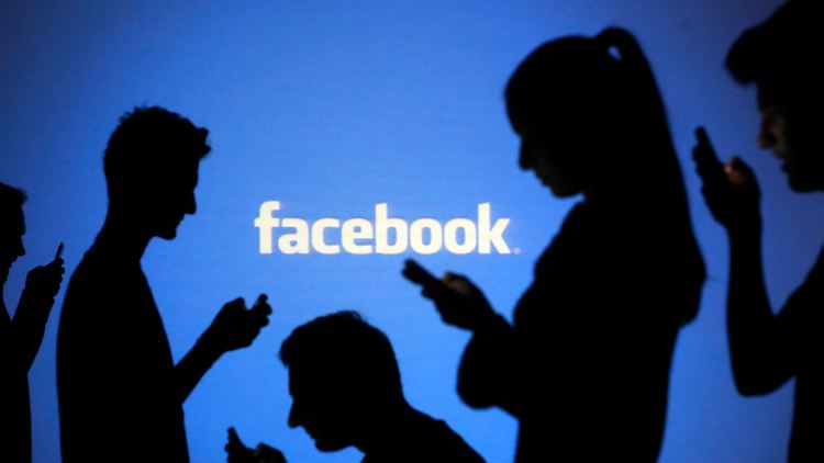 Facebook löscht immer mehr Hass-Postings und auch Behörden interessieren sich immer mehr für das Treiben in dem sozialen Netzwerk.