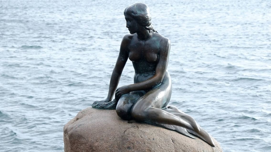 Den Lille Havfrue (Die kleine Meerjungfrau) in Kopenhagen.