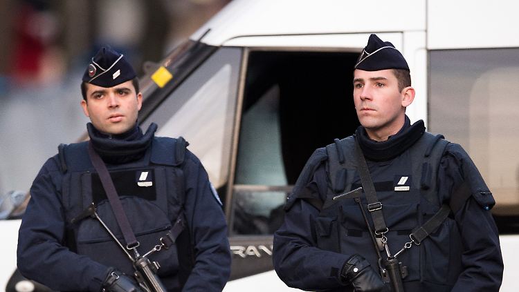 Für Frankreich gilt nach wie vor höchste Wachsamkeit.