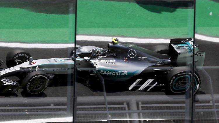 Nico Rosberg hat in Sao Paulo die Nase vorn.