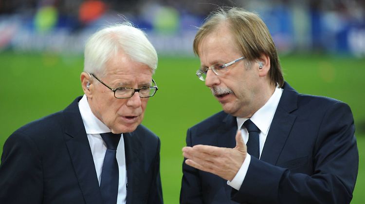 Reinhard Rauball (l.) will von voreiligen Entscheidungen in absehen. Rainer Koch soll jedoch bereits seine Kandidatur zurückgezogen haben.