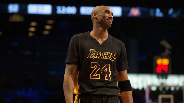 Der Rücken, die Knie, die Schulter: der Körper von Kobe Bryant ist vom Profisport verschlissen.