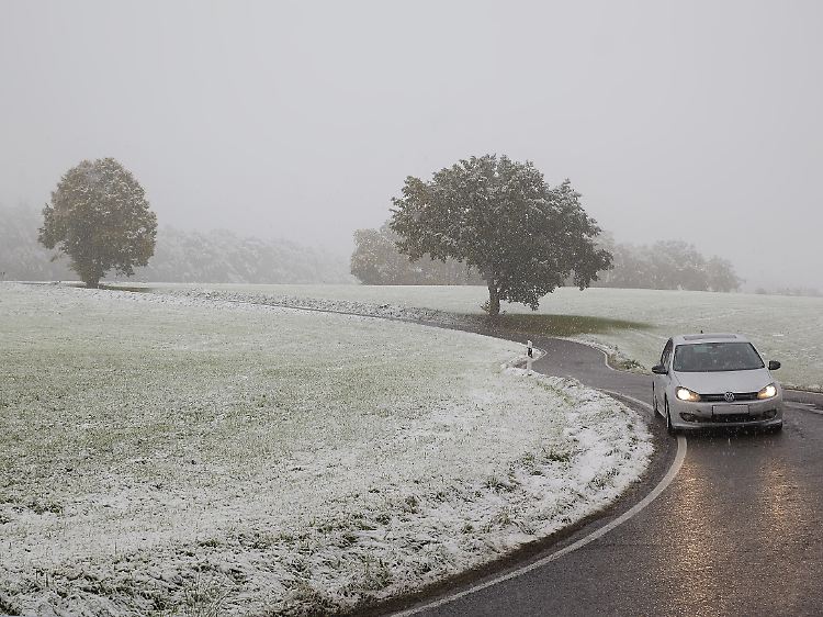 Schneefall auch im Flachland lässt sich nach dem Temperatursturz am kommenden Samstag nicht mehr ausschließen.