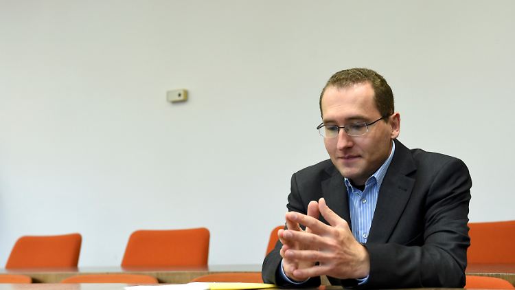 Markus R. sagt, er habe dem Land nicht geschadet.