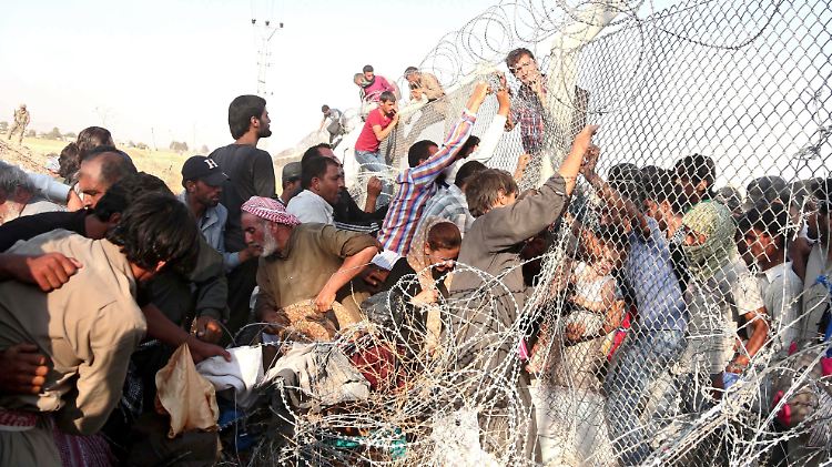 Aus Angst vor dem IS-Terror verlassen sie ihre Heimat und suchen in anderen Staaten Zuflucht. Doch die Republikaner verlangen schärfere Kontrollen für syrische Flüchtlinge.