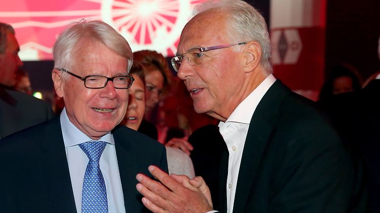 Sie wollen das klären: Reinhard Rauball und Franz Beckenbauer.