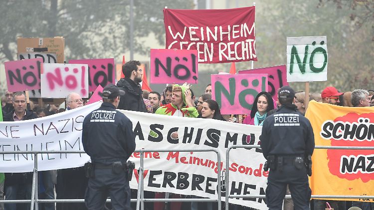 Schon vor einigen Wochen wurde der NPD-Parteitag mit friedlichen Demonstrationen zu verhindern versucht.