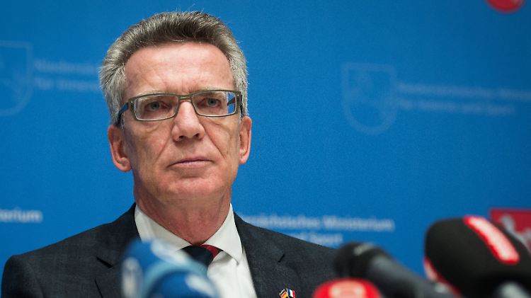 De Maizière will sich weiterhin ausschließlich auf die Polizei verlassen.