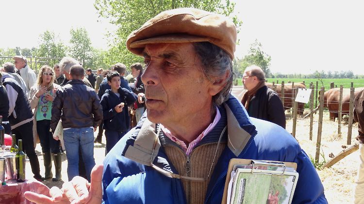 Gründer Carlos Sackmann Muriel ist der Namensgeber der Casamú - Casa wie Haus, mú für Muriel.