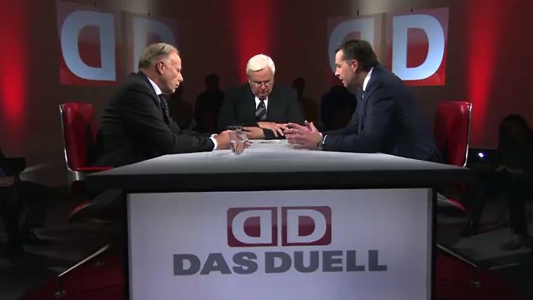 Stephan Mayer war gemeinsam mit Ex-Grünen Fraktionschef Jürgen Trittin zu Gast bei Heiner Bremer.