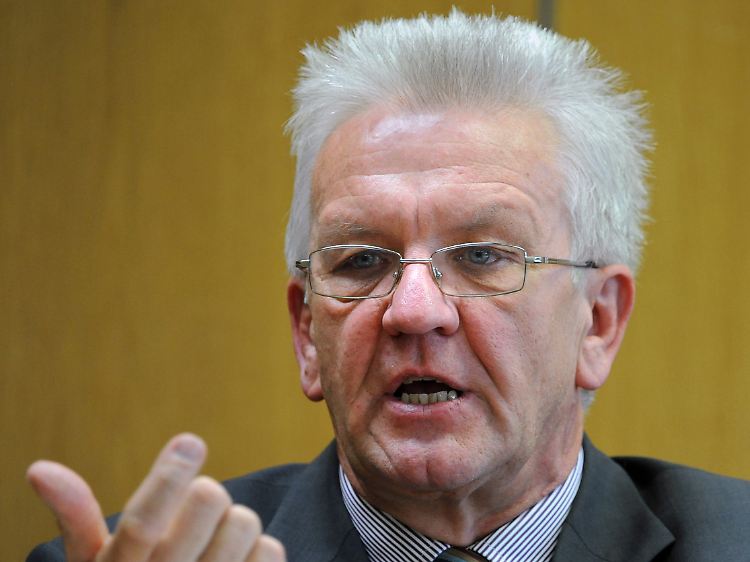 Winfried Kretschmann ist Fraktionschef der Grünen im baden-württembergischen Landtag und Spitzenkandidat für die Wahl am 27. März 2011.
