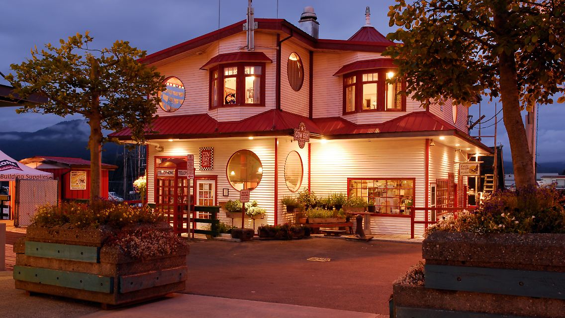 Fein speisen in der Kuh-Bucht: Das "Cow Bay Cafe" in Prince Rupert bekommt regelmäßig viel Lob für seine regionale Küche.