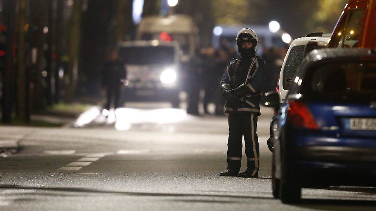 Die Polizei sperrte den Tatort weiträumig ab.