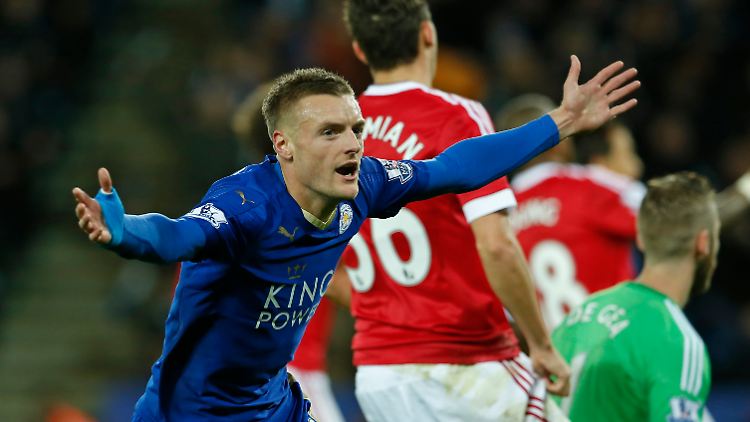 Der buddhistische Phra Prommangkalachan Mönch aus Bangkok glaubt, dass er und seine Kollegen die Ursache für den Aufschwung von Leicester City und Jamie Vardy (Foto) sind.