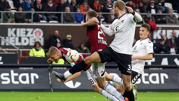 Niclas Füllkrug trifft für Nürnberg zum 1:0 und vermasselt St. Pauli den Sprung auf den 2. Tabellenplatz.