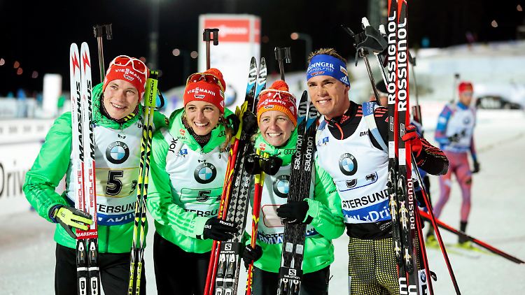 Benedikt Doll, Vanessa Hinz, Franziska Hildebrand and Simon Schempp (v.l.n.r.)