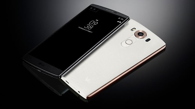 Mehr ist besser: Das LG V10 hat gleich zwei Frontkameras und ein zweites Display. 