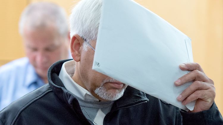 Der Vater des Opfers.