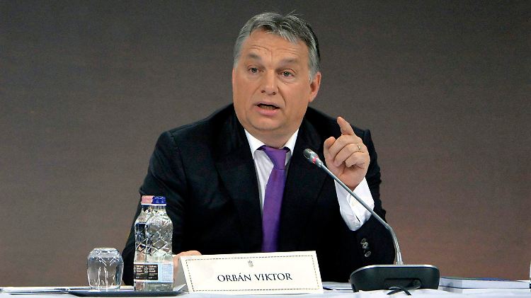 Der ungarische Regierungschef Viktor Orban warnt vor einem angeblichen EU-Türkei-Deal.