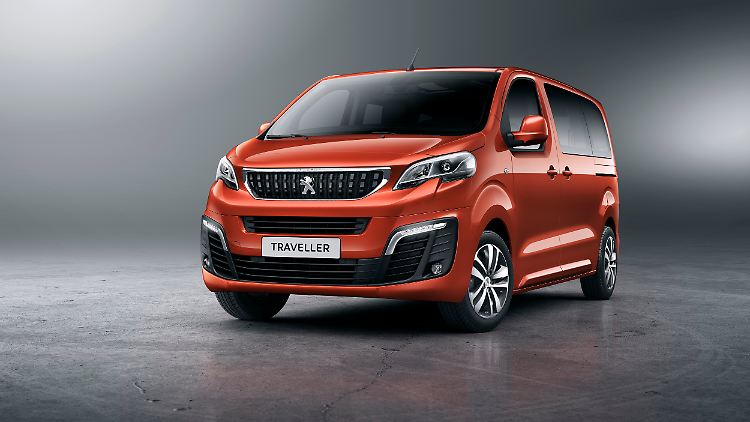 Der Peugeot Traveller zeigt sich im Dreigestirn am schnittigsten.