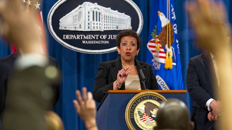 US-Justizministerin Loretta Lynch leitet die neuen FIFA-Ermittlungen.