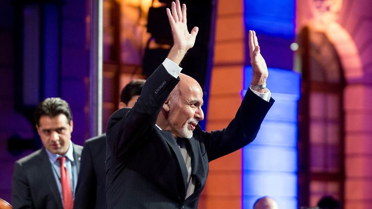 Aschraf Ghani war zwei Tage in Berlin: Er diskutierte mit Kanzlerin Merkel über Flüchtlinge, besuchte die afghanische Kulturwoche, hielt Vorträge und ließ sich in der Charité untersuchen.