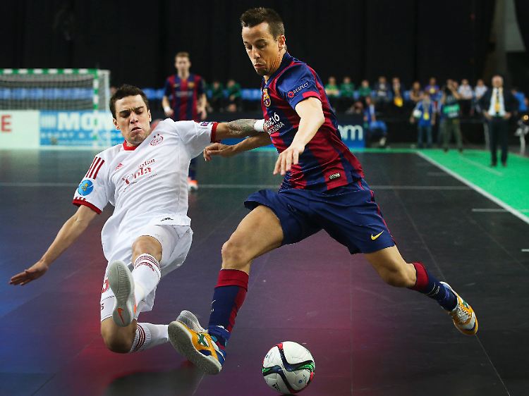 Das Finale im Futsal Uefa-Cup fand im April zwischen FC Barcelona und Kairat Almaty in Lissabon statt. Barcelona verlor.
