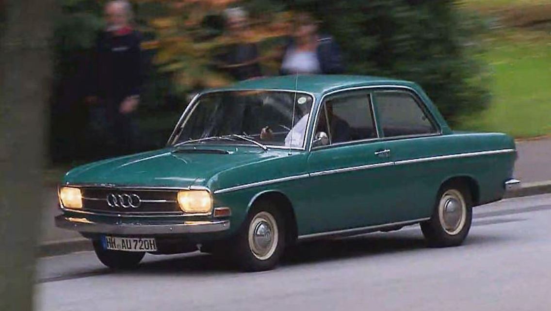 Audi 72.JPG