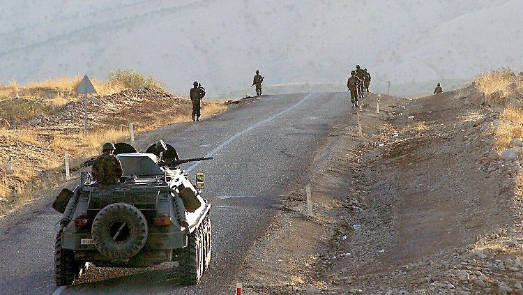 Türkische Patrouille an der Grenze zum Irak