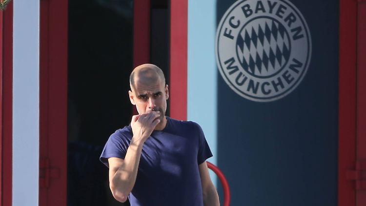 Josep Guardiola und sein FC Bayern werden die Saison nicht ungeschlagen beenden.
