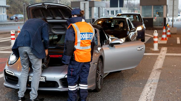 An der schweizerischen Grenze gibt es bereits seit Längerem verschärfte Kontrollen.