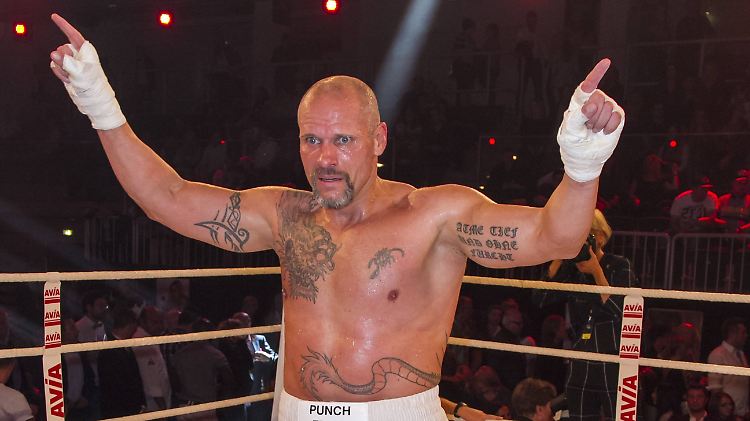 Wenn Prominete boxen: Thorsten Legat.