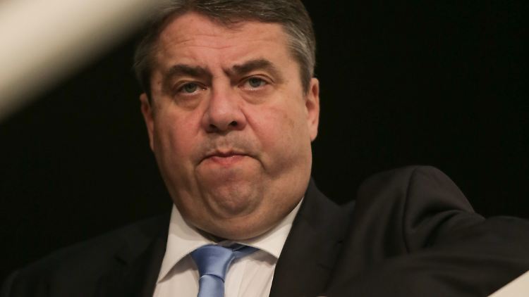 Die 74 Prozent bei der Wiederwahl zum Vorsitzenden werden Sigmar Gabriel anhängen.