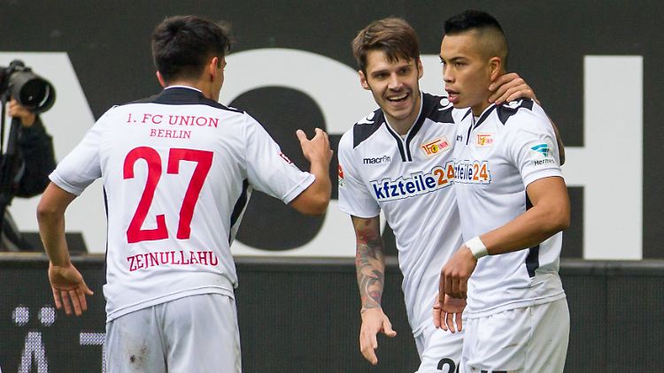 Bobby Wood (r.) brachte Union per Doppelpack mit 2:0 in Führung und damit auf die Siegerstraße gegen Düsseldorf.